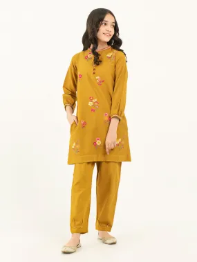 2 Piece Khaddar Suit-Embroidered (Pret)