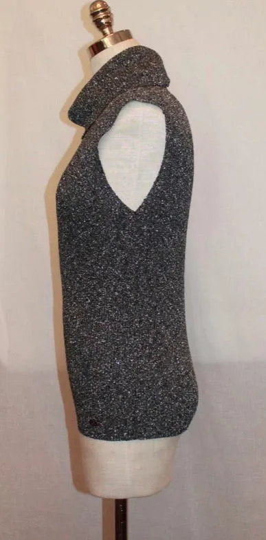 Chanel 05A 2005 Fall Gray Metallic Knit Sleeveless Turtleneck Sweater Top FR 38