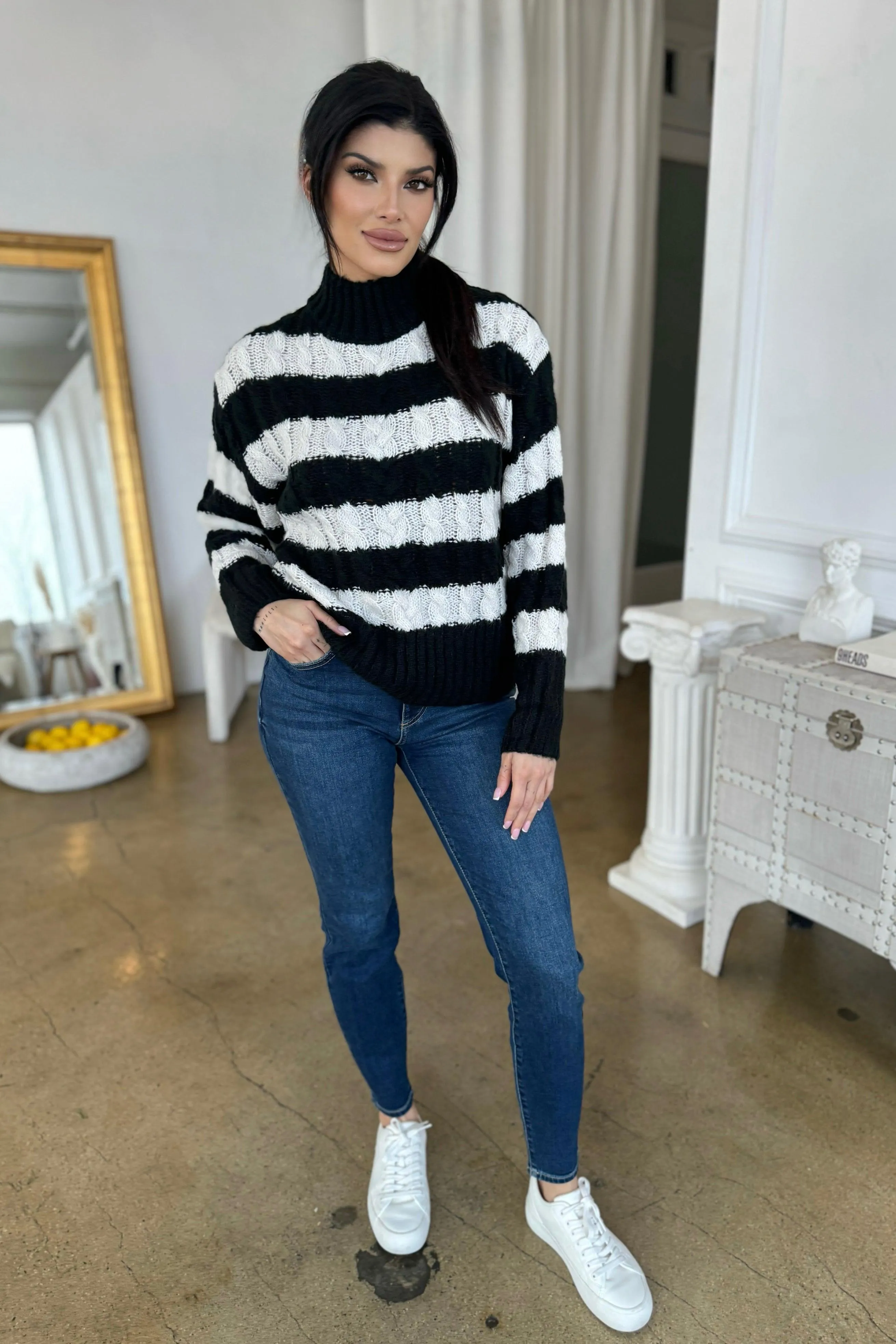 LIBBY STRIPED TURTLENECK