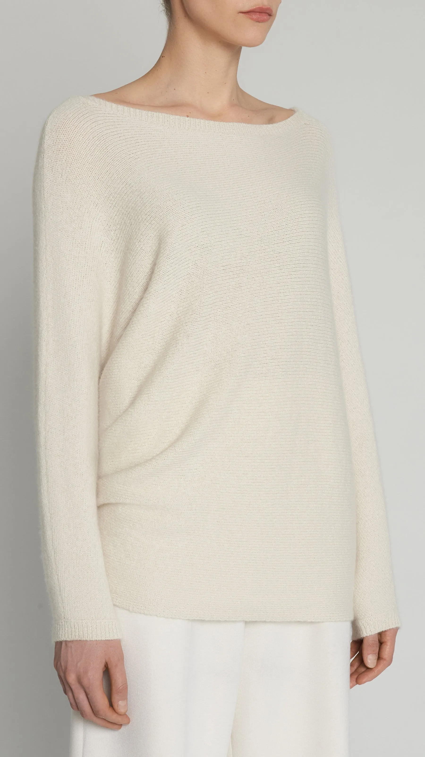 L/S ASYMMETRICAL DRAPE SWEATER