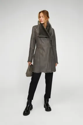 Pearl - Grey Shearling Coat