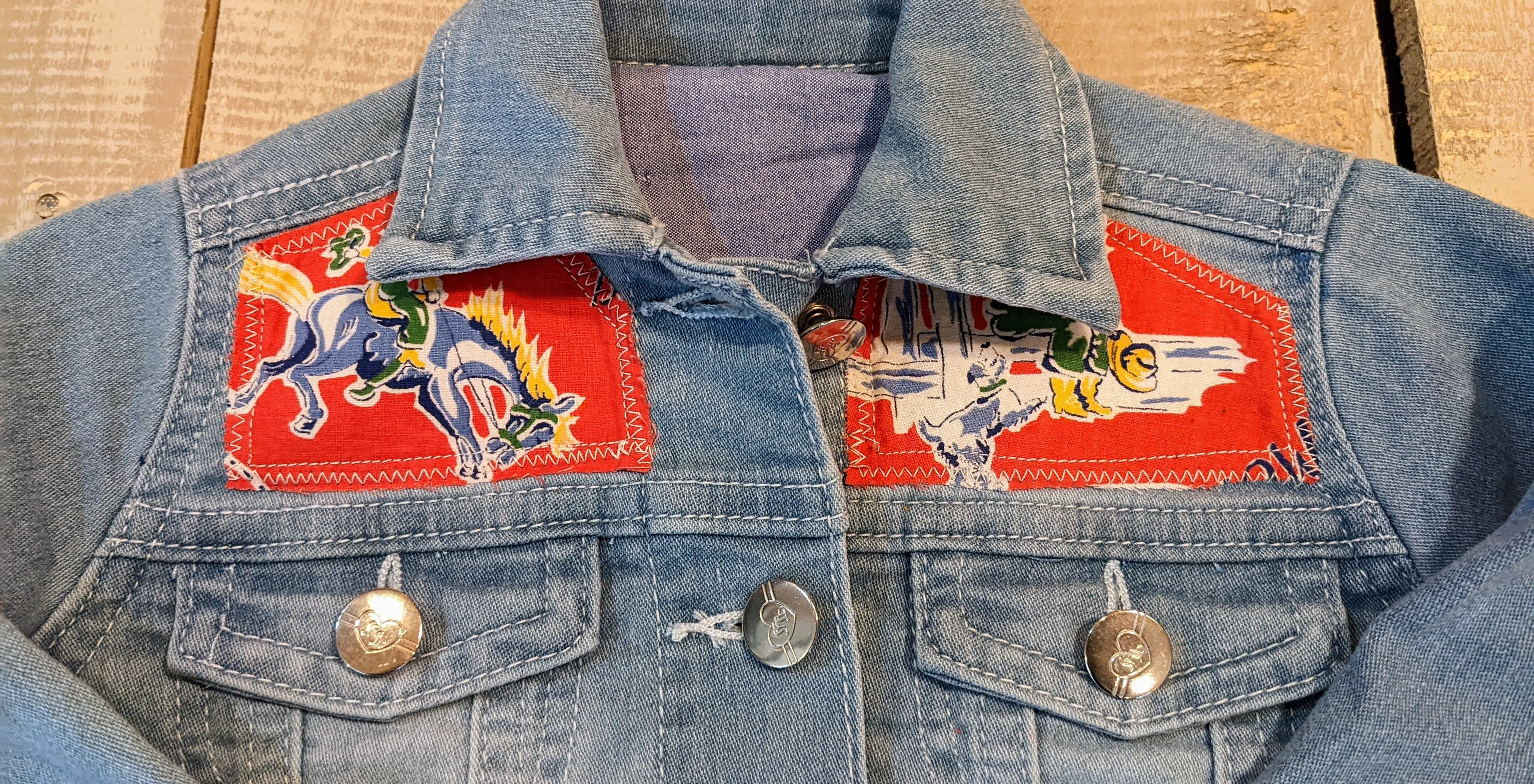 True Vintage Rodeo Fabric   Kids Jacket